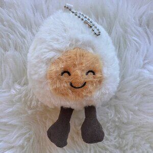 Jelly Cat-inspired happy boiled egg keychain